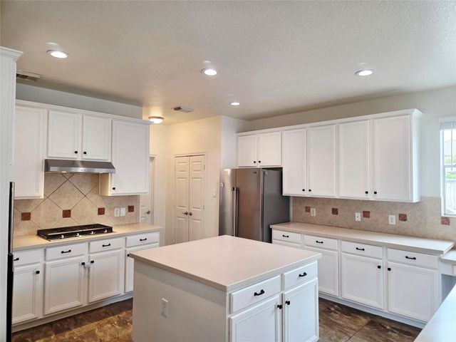 6010 Foxland Court, Spring, TX 77379