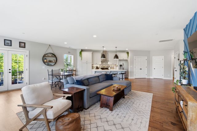 5608 Morrow Rd, Nashville, TN 37209