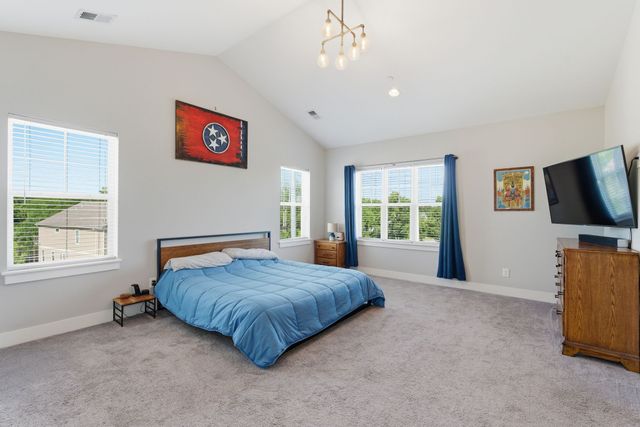 5608 Morrow Rd, Nashville, TN 37209