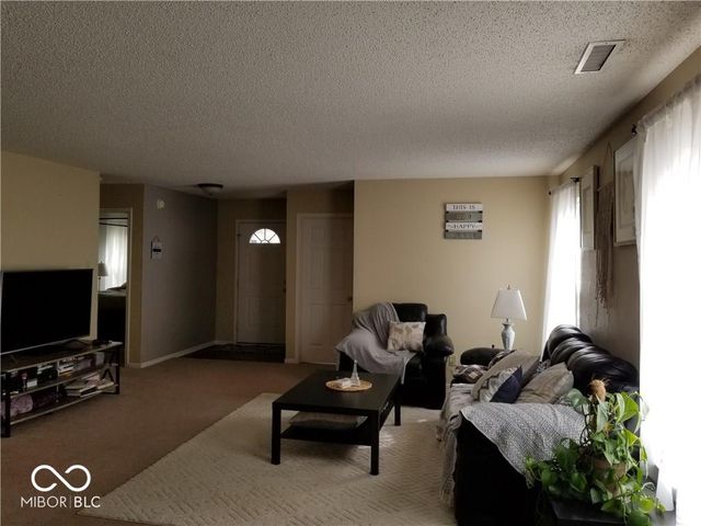 14405 Cuppola Drive, Noblesville, IN 46060
