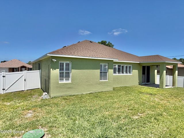 1453 Santa Anna Street SE, Palm Bay, FL 32909