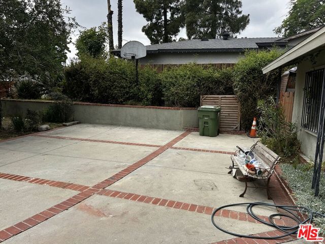 13626 Shablow Avenue, Sylmar, CA 91342