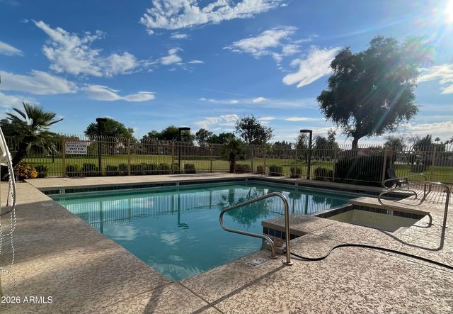 4186 W PARK Avenue, Chandler, AZ 85226