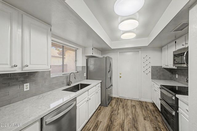 4186 W PARK Avenue, Chandler, AZ 85226