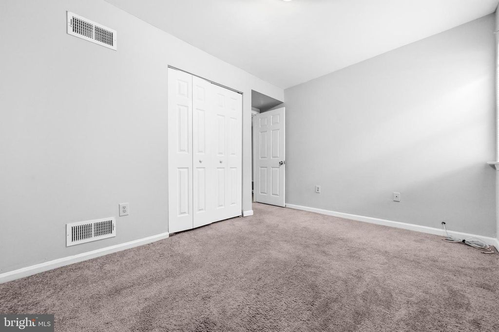 Image 19 of property listing at 1983 ADDISON RD S, District Heights, MD 20747