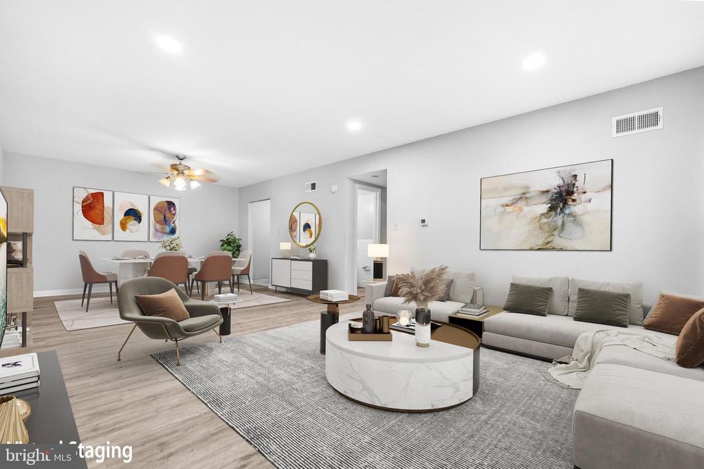 Image 7 of property listing at 1983 ADDISON RD S, District Heights, MD 20747