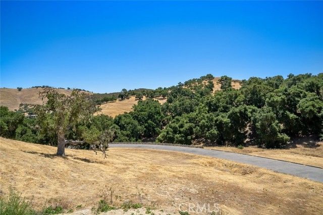 9805 Steelhead Road, Paso Robles, CA 93446