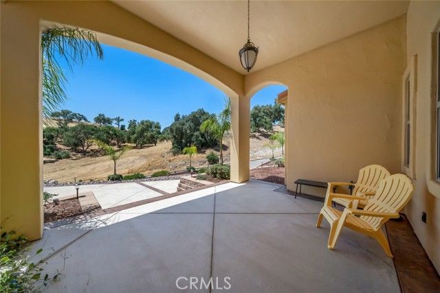 9805 Steelhead Road, Paso Robles, CA 93446