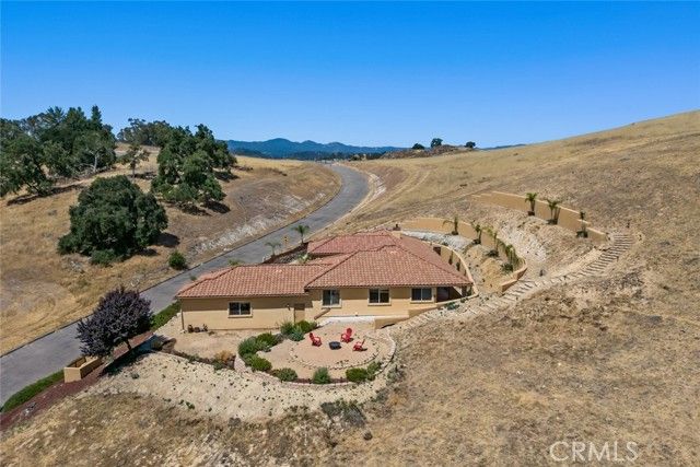 9805 Steelhead Road, Paso Robles, CA 93446