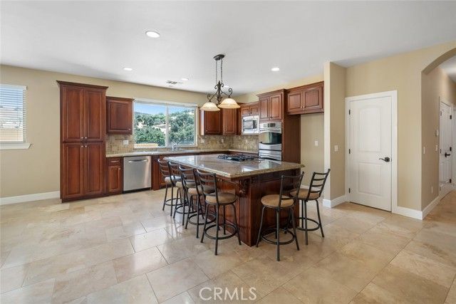 9805 Steelhead Road, Paso Robles, CA 93446