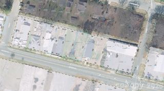 415 E Virginia Avenue, Bessemer City, NC 28016