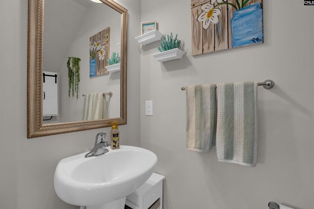249 Harvester Loop, Hopkins, SC 29061
