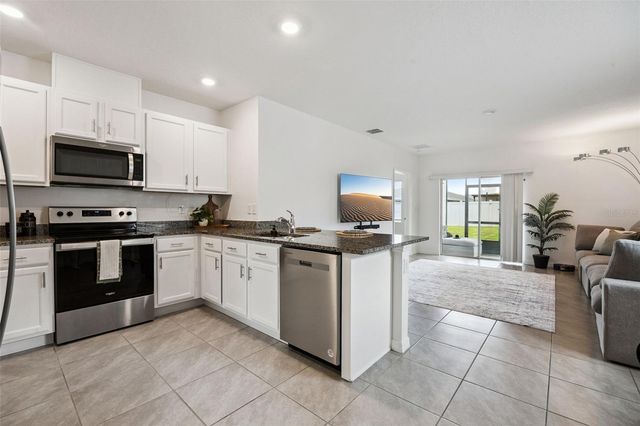 3624 SUNGROVE CIRCLE, Sanford, FL 32771