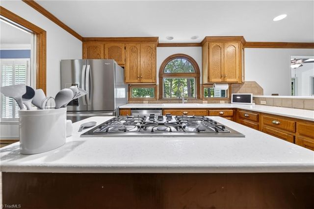 824 Cedar Creek Drive, Asheboro, NC 27205