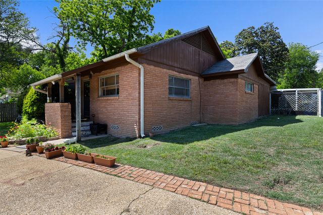 500 W Marshall Avenue, Gladewater, TX 75647