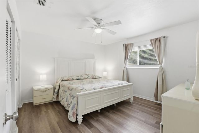 2245 NW 37TH PLACE, Gainesville, FL 32605