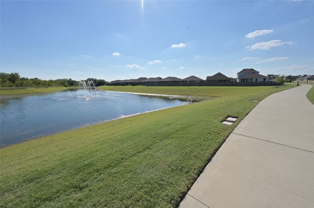 2809 FLOWERS Drive, Denton, TX 76205