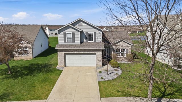 320 Treeline Cove, Fort Wayne, IN 46825