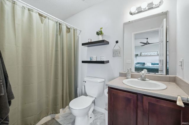 320 Treeline Cove, Fort Wayne, IN 46825