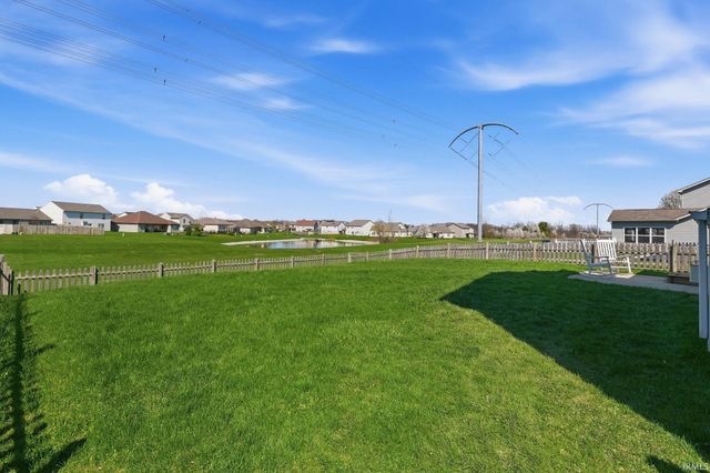 320 Treeline Cove, Fort Wayne, IN 46825