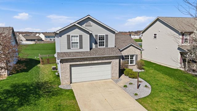 320 Treeline Cove, Fort Wayne, IN 46825