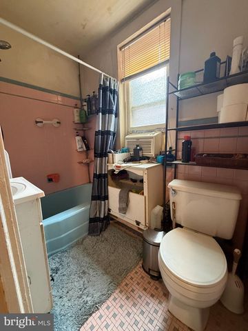 140 JOY ST, Gloucester City, NJ 08030