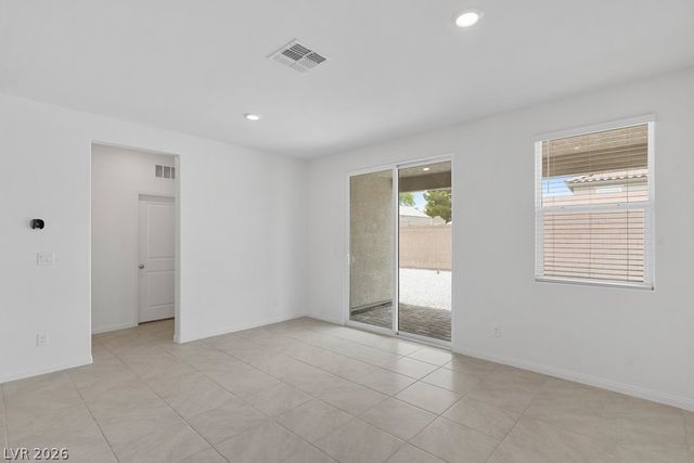 8955 Marigold Creek Street, Las Vegas, NV 89113