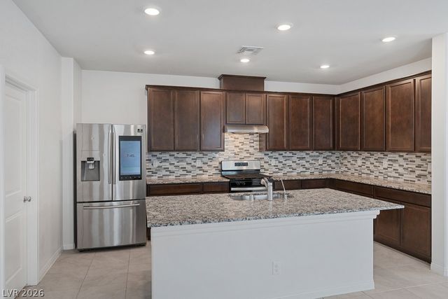 8955 Marigold Creek Street, Las Vegas, NV 89113