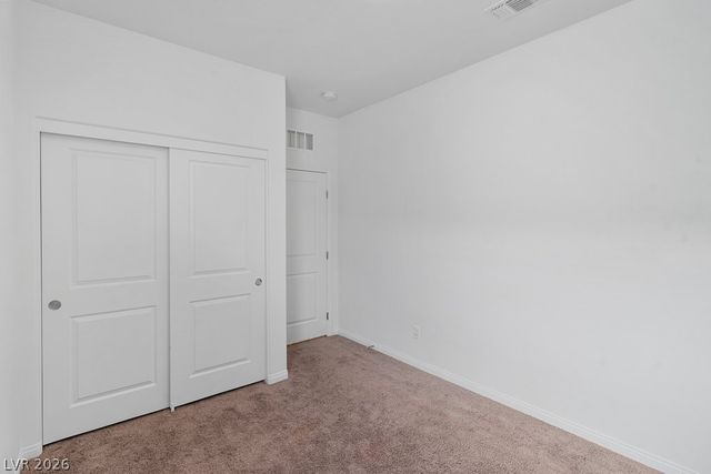 8955 Marigold Creek Street, Las Vegas, NV 89113