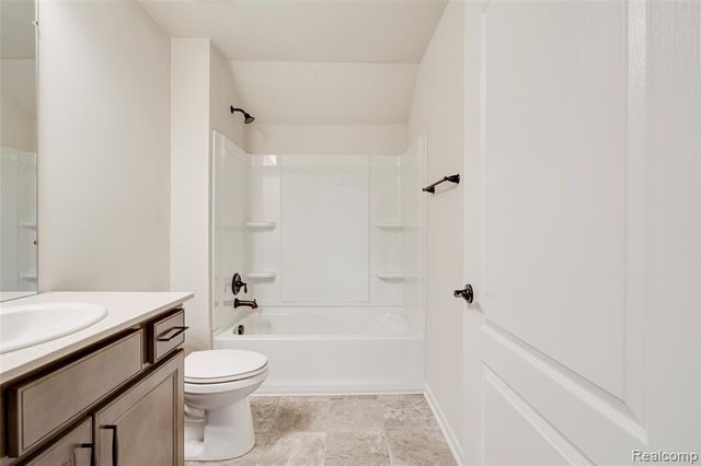 4145 Avery Road, Lake Orion, MI 48359