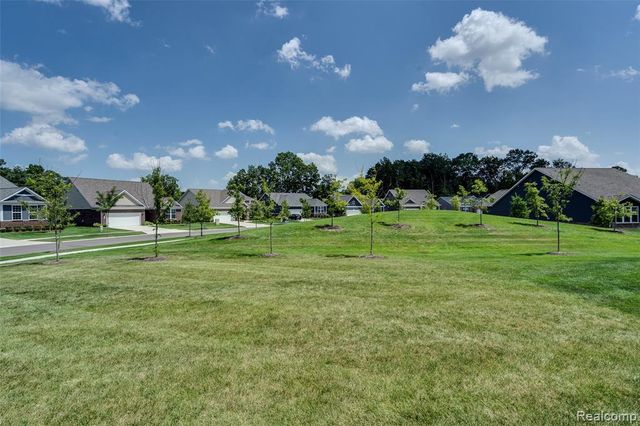 4145 Avery Road, Lake Orion, MI 48359