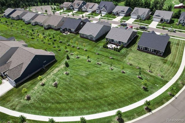 4145 Avery Road, Lake Orion, MI 48359