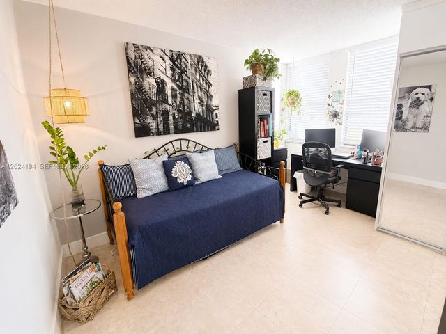 1244 S Military Trail 711, Deerfield Beach, FL 33442