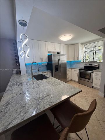1244 S Military Trail 711, Deerfield Beach, FL 33442