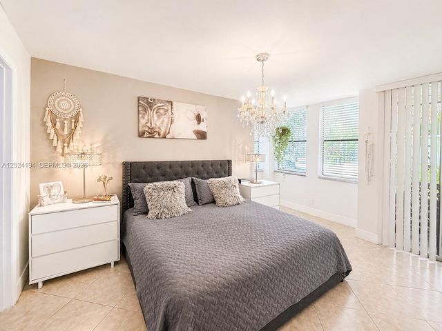1244 S Military Trail 711, Deerfield Beach, FL 33442