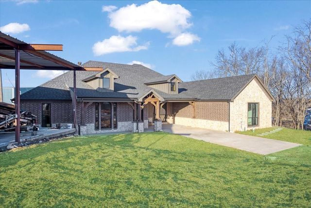 920 Oil Mill Road, Van Alstyne, TX 75495