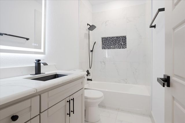 920 Oil Mill Road, Van Alstyne, TX 75495