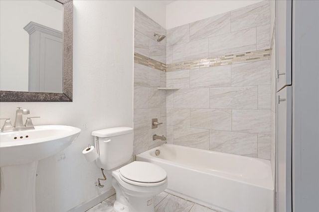 920 Oil Mill Road, Van Alstyne, TX 75495