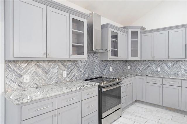 920 Oil Mill Road, Van Alstyne, TX 75495