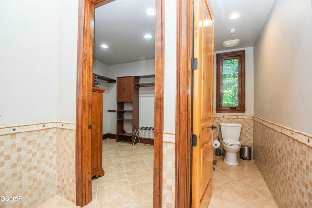 749 Margit Worsham Way, Gatlinburg, TN 37738