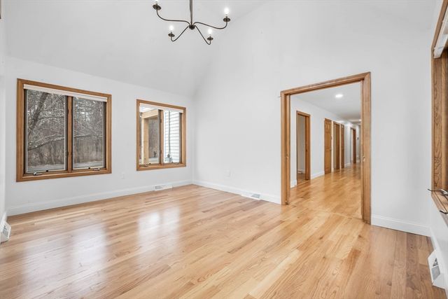 10 Alden St, Ludlow, MA 01056