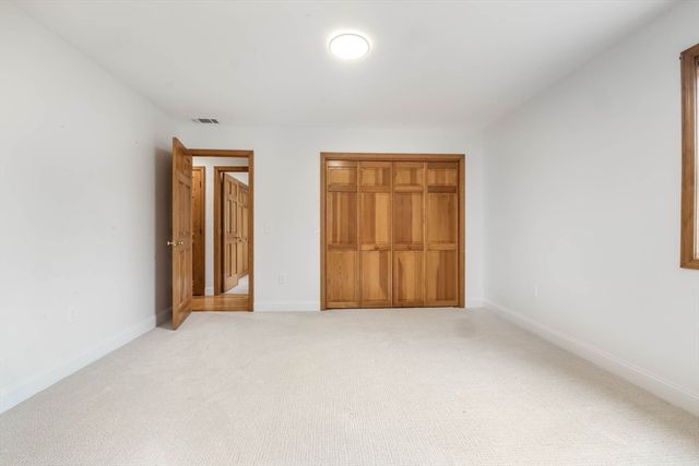 10 Alden St, Ludlow, MA 01056