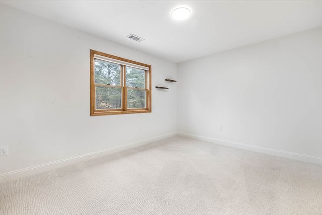 10 Alden St, Ludlow, MA 01056