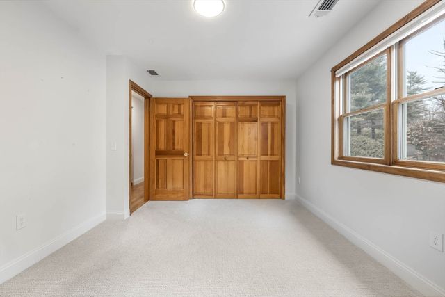 10 Alden St, Ludlow, MA 01056