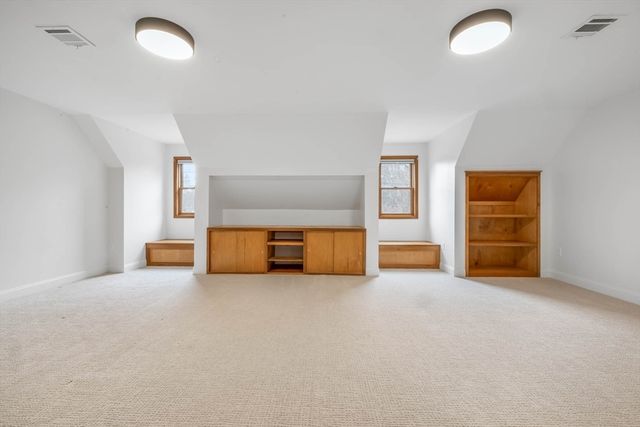 10 Alden St, Ludlow, MA 01056