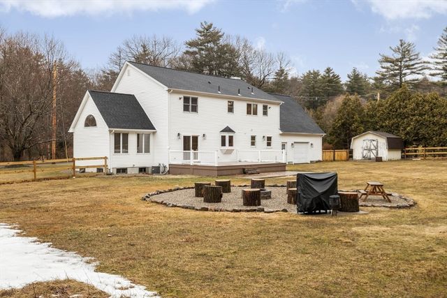 10 Alden St, Ludlow, MA 01056