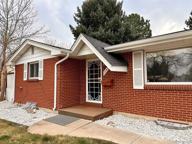 1293 S Marshall Court, Lakewood, CO 80232