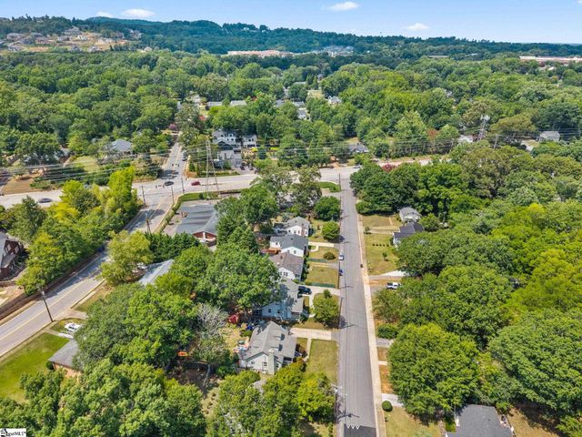 2 Druid Street, Greenville, SC 29609