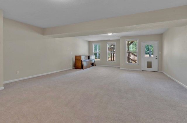 9441 LAKE BRIDGE DR, Lakeland, TN 38002