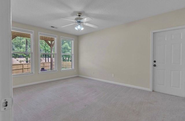 9441 LAKE BRIDGE DR, Lakeland, TN 38002